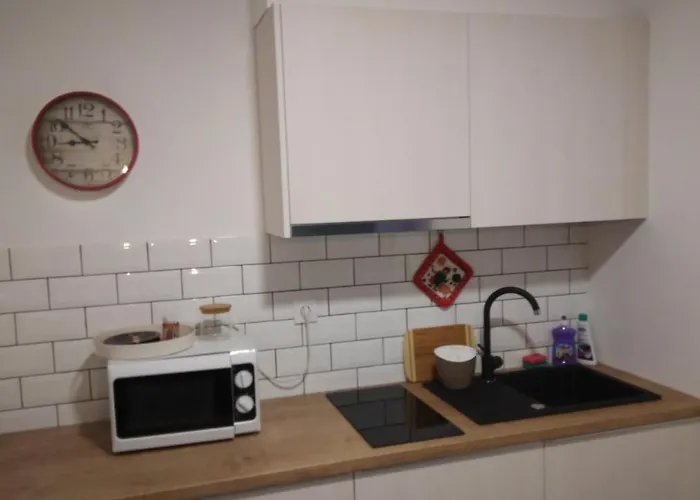 Valkane, 400 Met Od Plaze, Park Free *